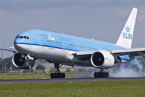 klm boeing 777-200|KLM Fleet Boeing 777.